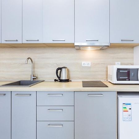 Nyvky Like Home - Studio - Apt 21 เคียฟ ภายนอก รูปภาพ